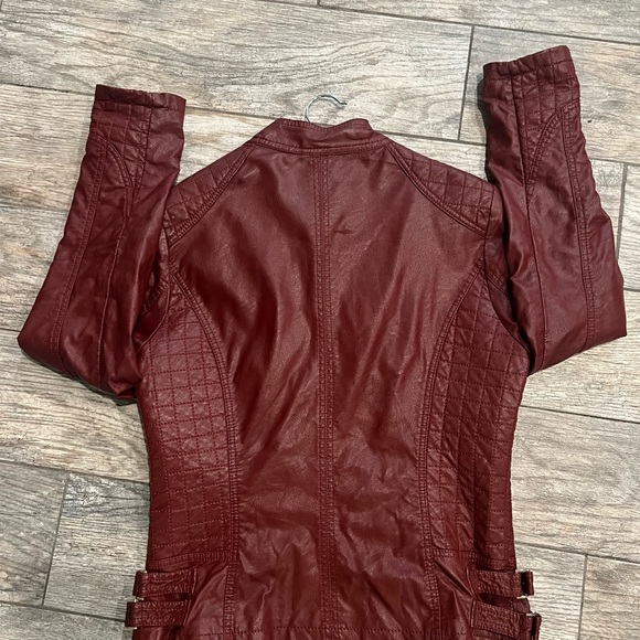 FOREVER 21 faux leather w/a military,biker ATTITUDE but refined w/style & class! - Picture 6 of 8